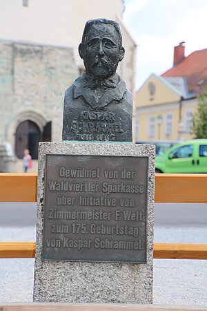 Litschau, Denkmal für Kaspar Schrammel